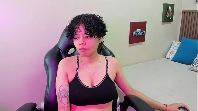 Sasha Venom online show from 28, 4, 2026