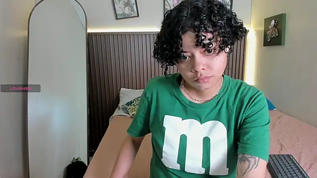 Snapshot of Sasha_Venom chatting on 16, 7, 2026 Sasha Venom online show from 16, 7, 2026