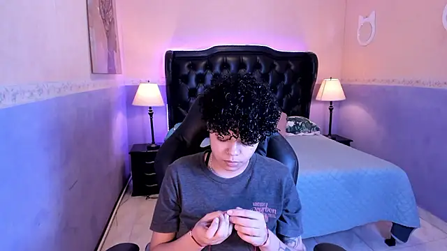 Sasha Venom online show from 11, 3, 2026