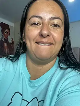 Snapshot of evelyn_harpeery chatting on 1, 7, 2026 evelyn harpeery online show from 1, 7, 2026