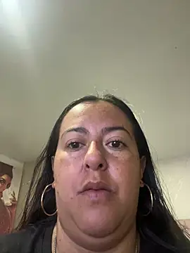 Snapshot of evelyn_harpeery chatting on 19, 6, 2026 evelyn harpeery online show from 19, 6, 2026