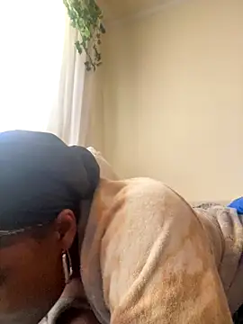 Onyxstardust101 online show from 19, 12, 2025