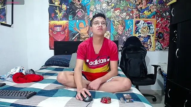 Snapshot of Golden_Boysx chatting on 12, 4, 2026 Golden Boysx online show from 12, 4, 2026