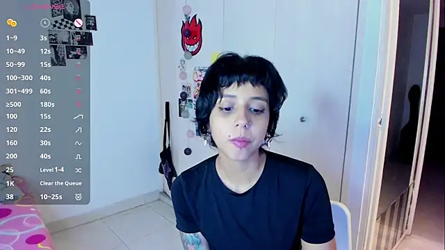 harakitty  online show from 13, 3, 2026