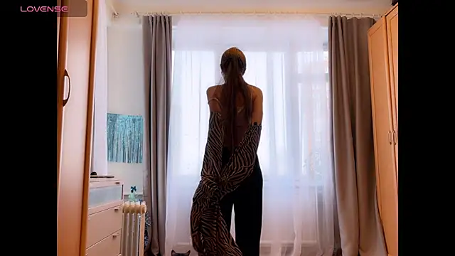 Brilliant live online show from 4, 2, 2026