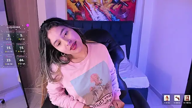 Violet Blazee online show from 22, 12, 2025