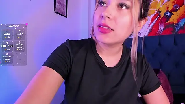 Violet Blazee online show from 17, 2, 2026