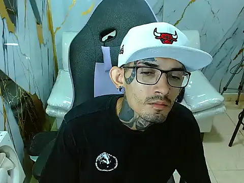 Boy tatto77 online show from 24, 3, 2026