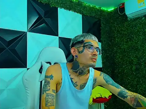 Boy tatto77 online show from 25, 2, 2026