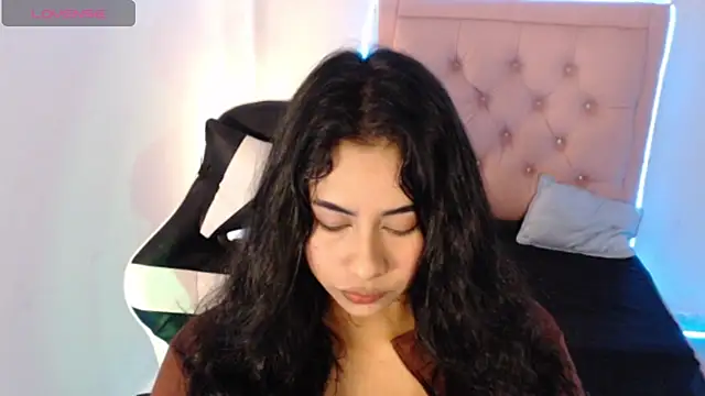 Snapshot of Olivia_gray69 chatting on 23, 7, 2026 Olivia gray69 online show from 23, 7, 2026