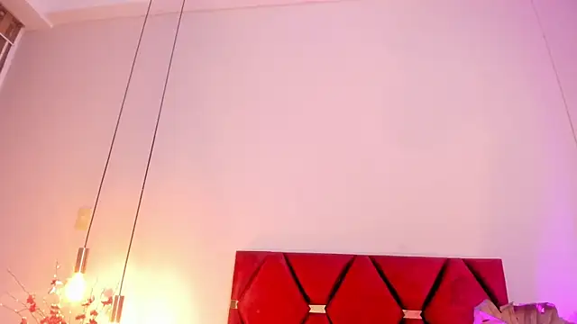 GahiaBelucci online show from 21, 4, 2026