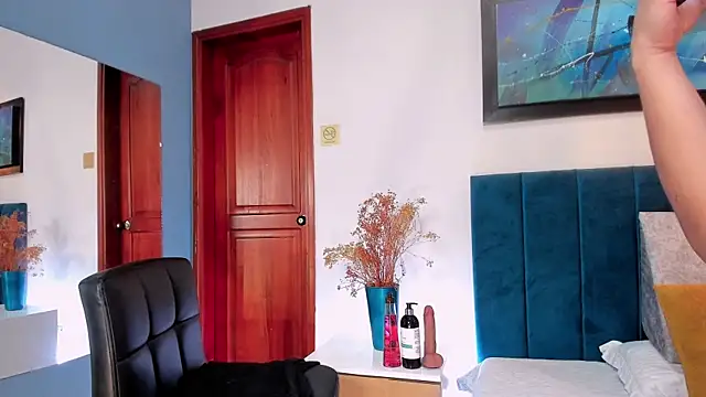 GahiaBelucci online show from 15, 1, 2026