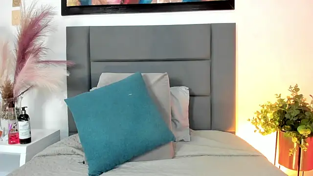 GahiaBelucci online show from 26, 2, 2026