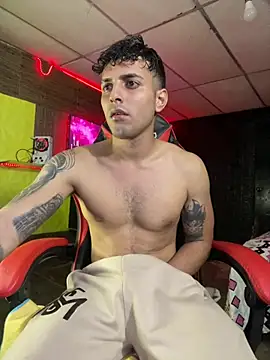 JustynAle2025 online show from 11, 1, 2026