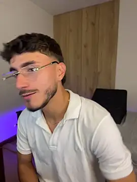 LIAM COLT online show from 24, 4, 2026