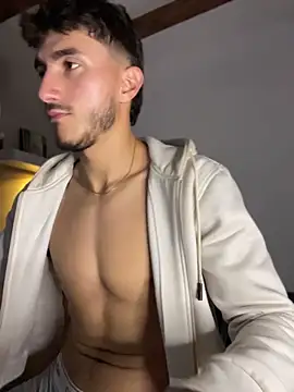 Snapshot of LIAM_COLT chatting on 8, 5, 2026 LIAM COLT online show from 8, 5, 2026