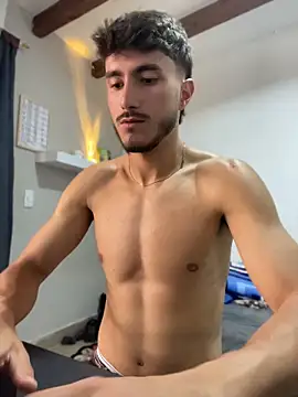 Snapshot of LIAM_COLT chatting on 28, 4, 2026 LIAM COLT online show from 28, 4, 2026