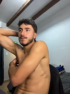 Snapshot of LIAM_COLT chatting on 26, 5, 2026 LIAM COLT online show from 26, 5, 2026