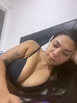 Nini  online show from 7, 3, 2026