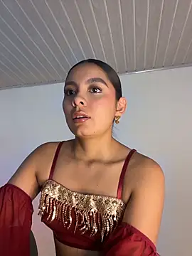 Nicollewest1 online show from 19, 3, 2026