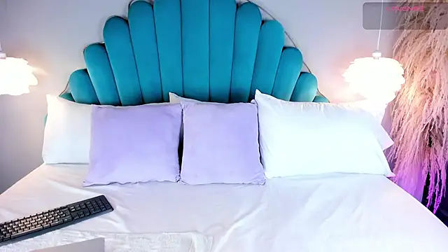 FiorelaSton online show from 12, 1, 2026