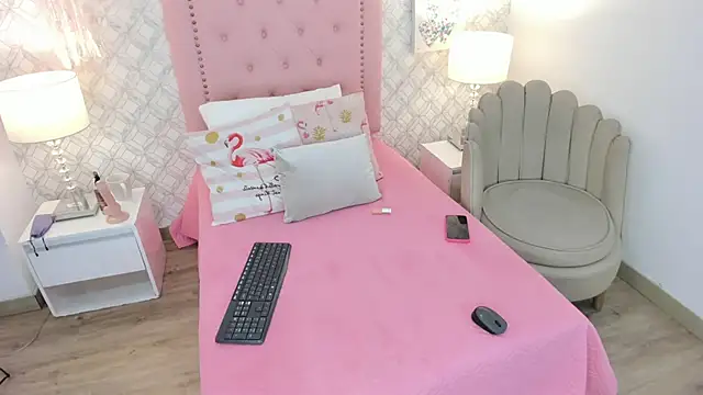 amber  ferrera online show from 16, 2, 2026