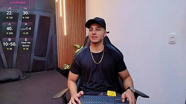 Noah Clarkk online show from 19, 4, 2026