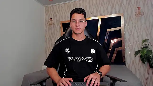 Noah Clarkk online show from 26, 2, 2026