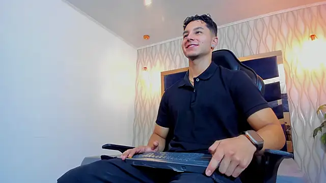 Noah Clarkk online show from 24, 3, 2026