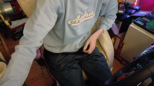 Snapshot of Gay-Versaut chatting on 16, 2, 2026 Gay-Versaut online show from 16, 2, 2026