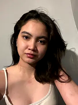 Nanalicious 69 online show from 18, 12, 2025