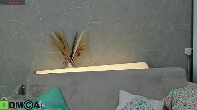 Hi  Karuuu online show from 5, 2, 2026