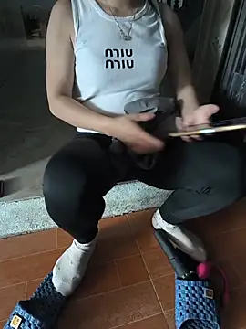 Sweet-Berryy online show from 17, 7, 2026