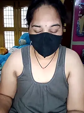Snapshot of maduri__ chatting on 21, 4, 2026 maduri online show from 21, 4, 2026