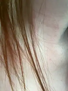 Yuyu milk online show from 11, 2, 2026