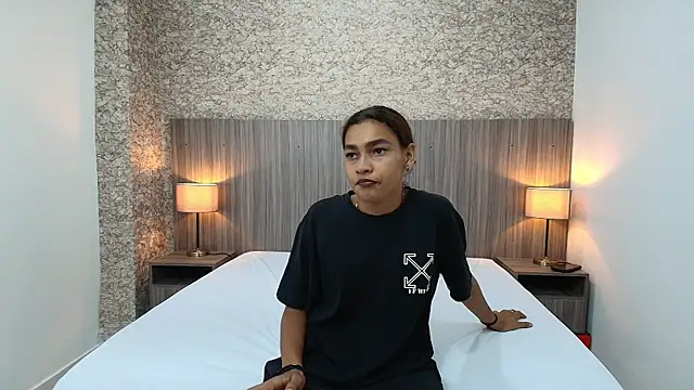 zoe bermudez online show from 22, 12, 2025