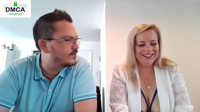 Miss-Chupagirly online show from 28, 4, 2026