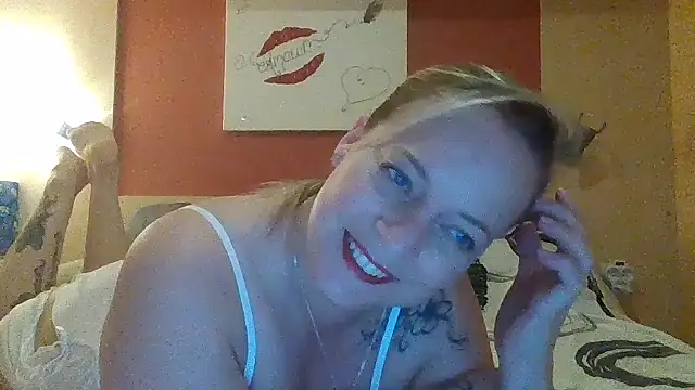 Miss-Chupagirly online show from 20, 12, 2025