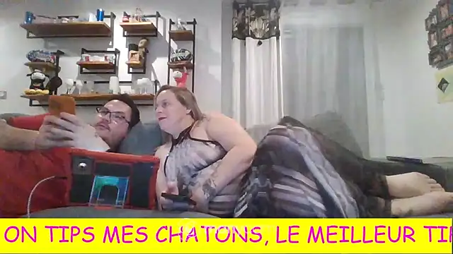 Miss-Chupagirly online show from 1, 2, 2026