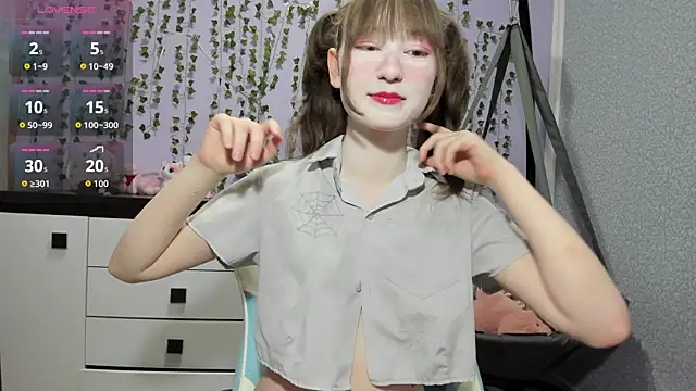Yoonhee ki online show from 27, 5, 2026