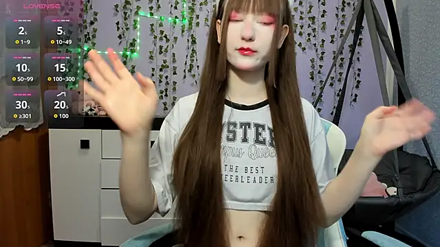 Yoonhee ki online show from 17, 4, 2026