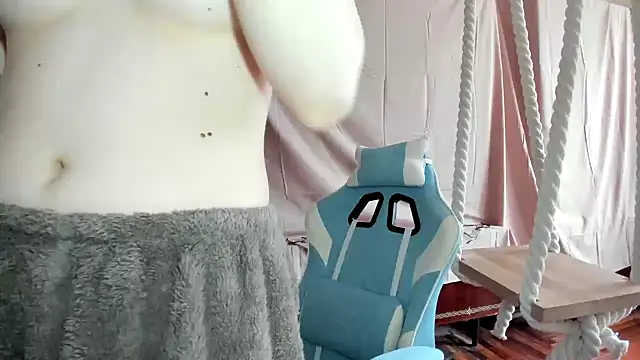 Yoonhee ki online show from 7, 1, 2026