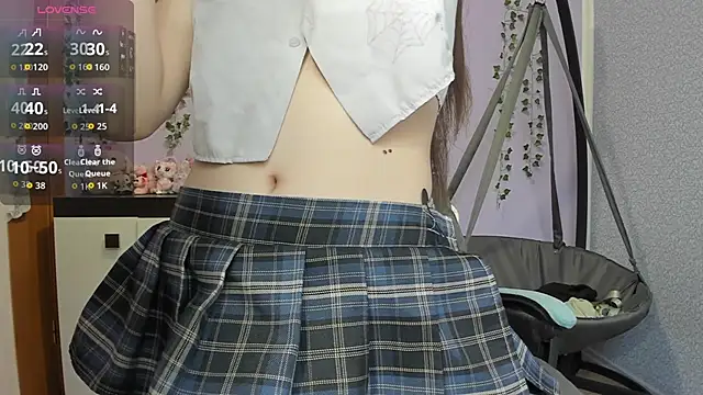 Yoonhee ki online show from 30, 4, 2026