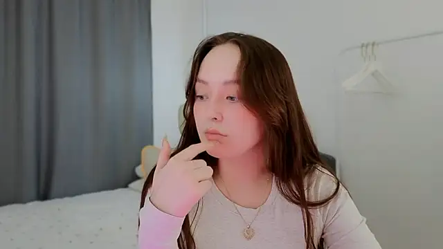 fallin lovee online show from 26, 3, 2026