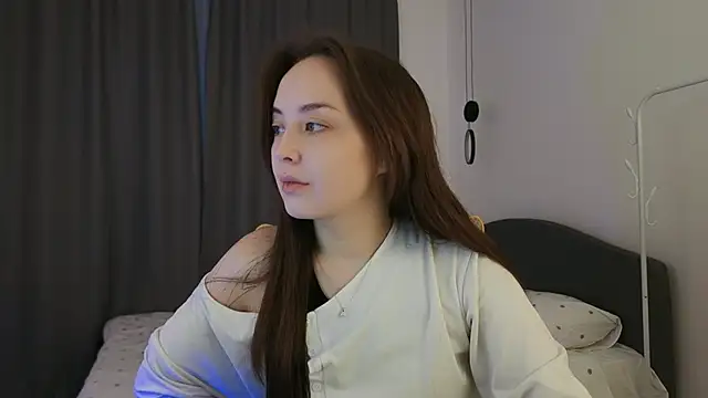 fallin lovee online show from 7, 4, 2026