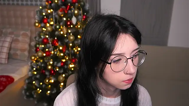 DeliaLoma online show from 8, 1, 2026