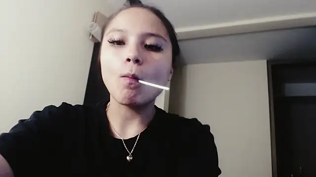 Agatha Dubois4  online show from 23, 4, 2026