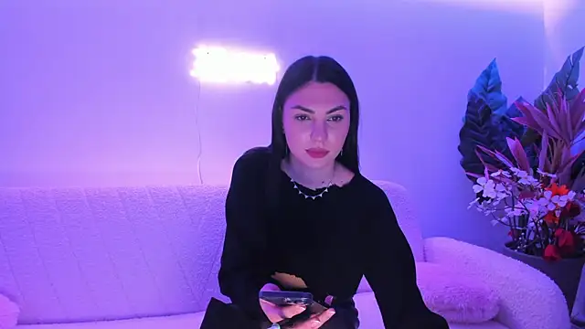 Baby Ava  online show from 19, 12, 2025