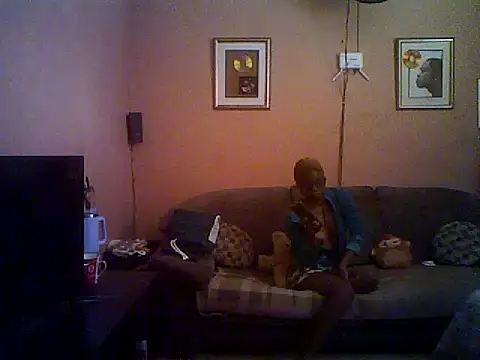 QUEENSasha27 online show from 21, 12, 2025