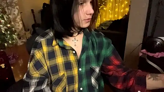 emo sweet online show from 19, 12, 2025